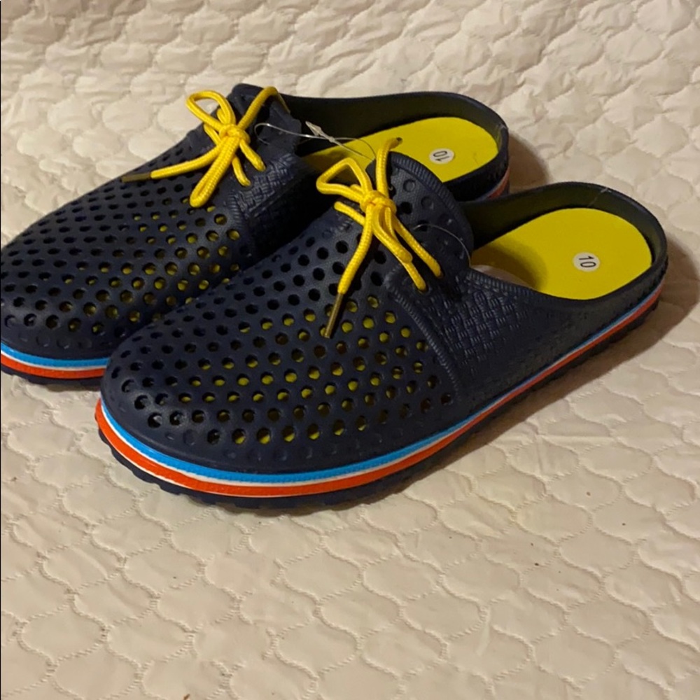 Water shoes
